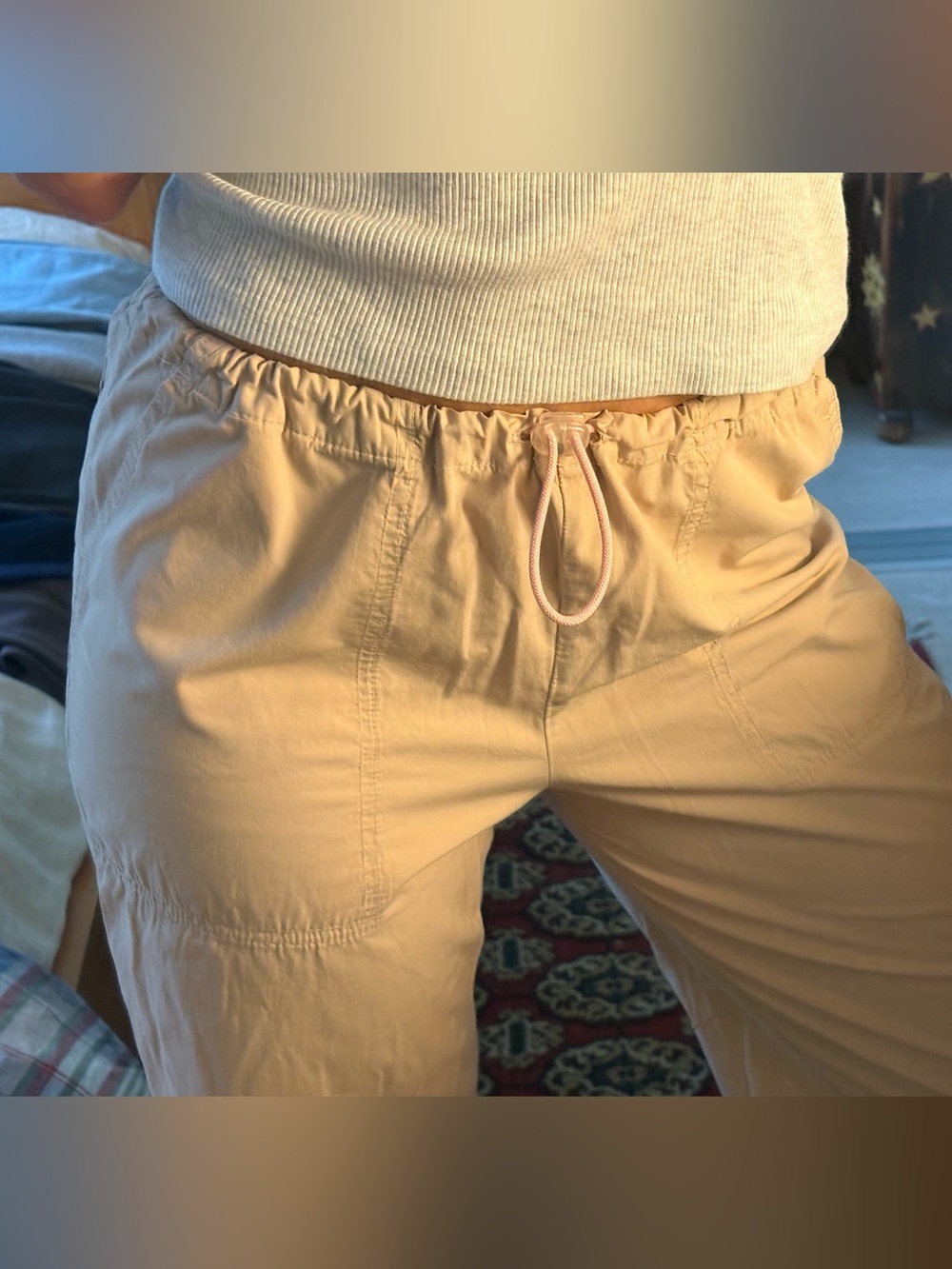 khaki capris with pink drawstring